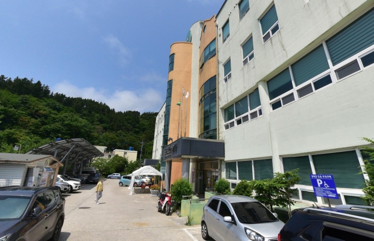 울릉군보건의료원장례식장 전경이미지