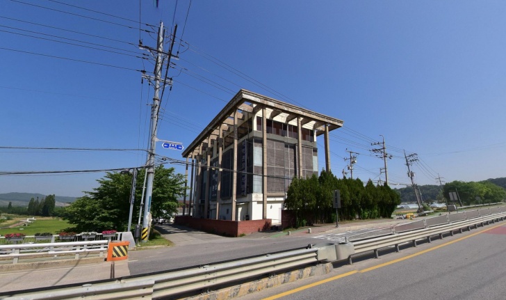 백악관장례식장 전경이미지