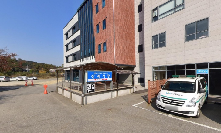 아산유리요양병원 장례식장 전경이미지