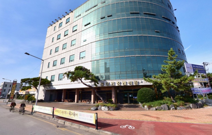 (유)동이리장례식장 전경이미지