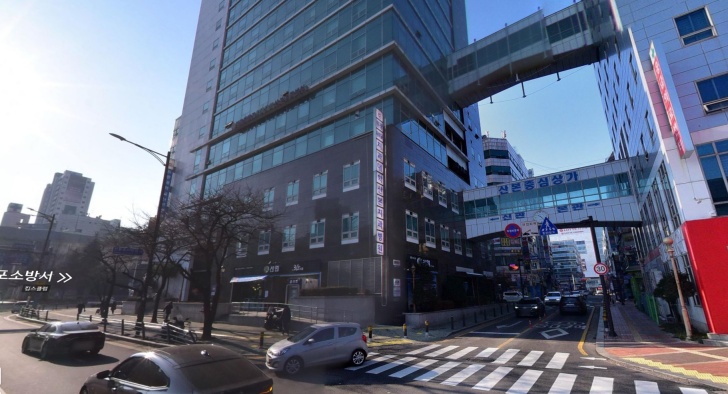 학교법인영산학원 산본장례식장 전경이미지